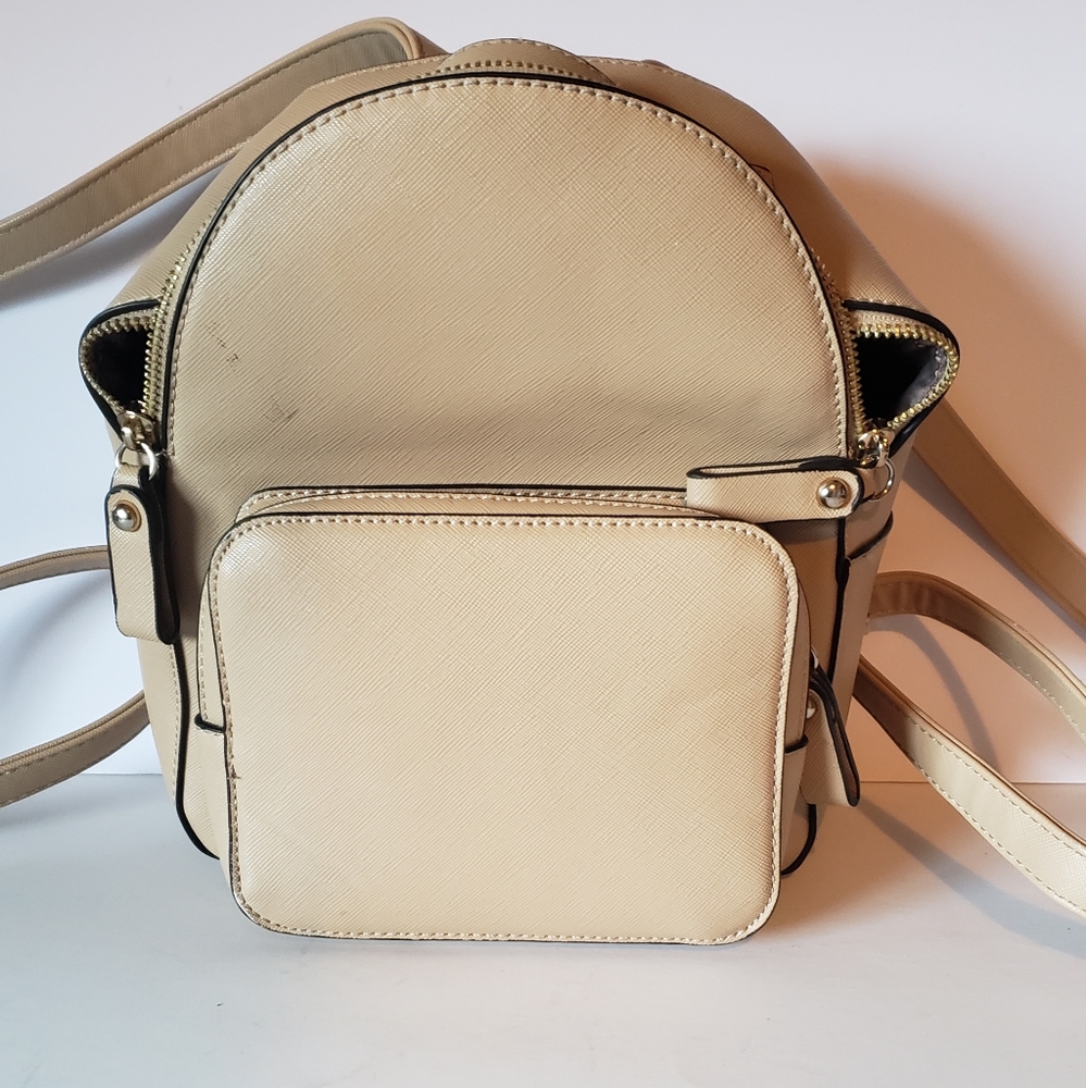 KC Jagger  Sutton Leather Backpack Women's